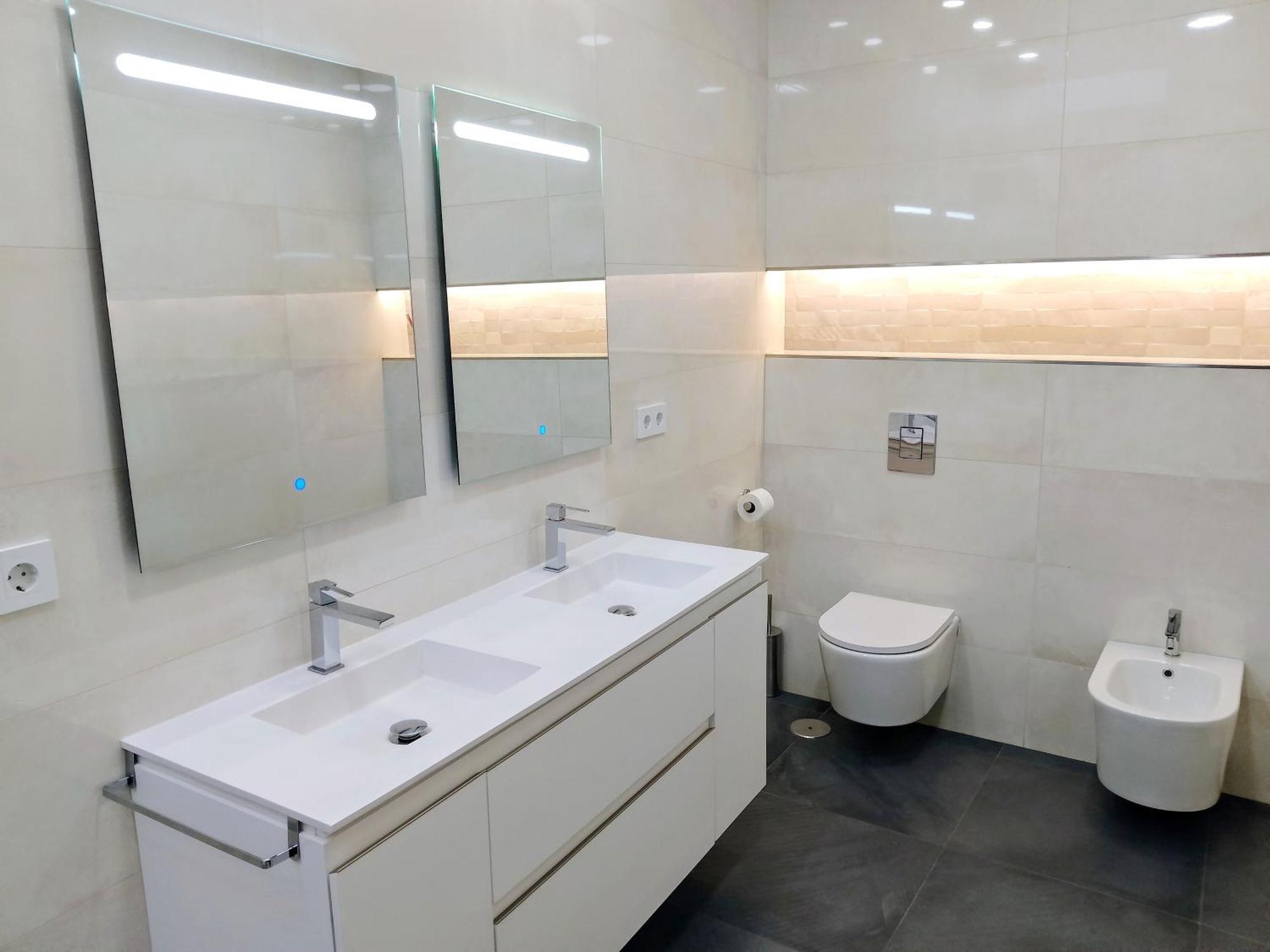 Appartamento Atico Con Terraza En La Goleta *